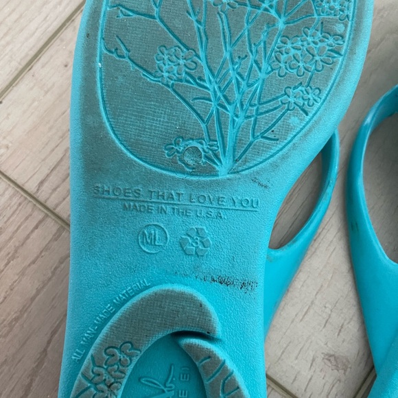 Oka b starfish sandals M/L - Picture 4 of 4